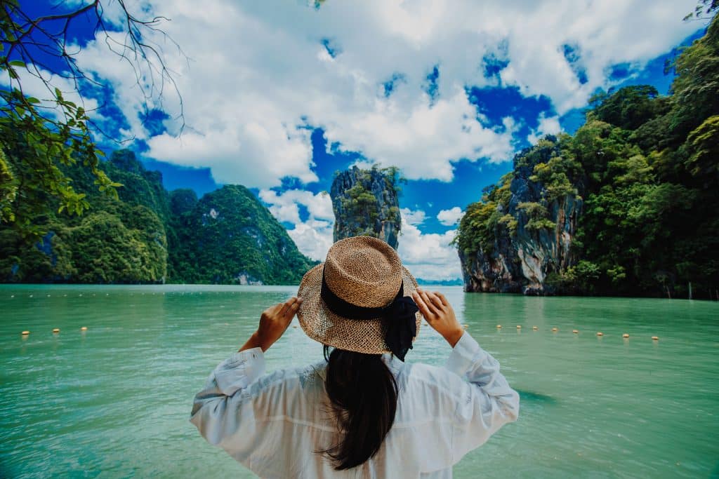 Tripps Now Reviews Why Solo Travel is Booming